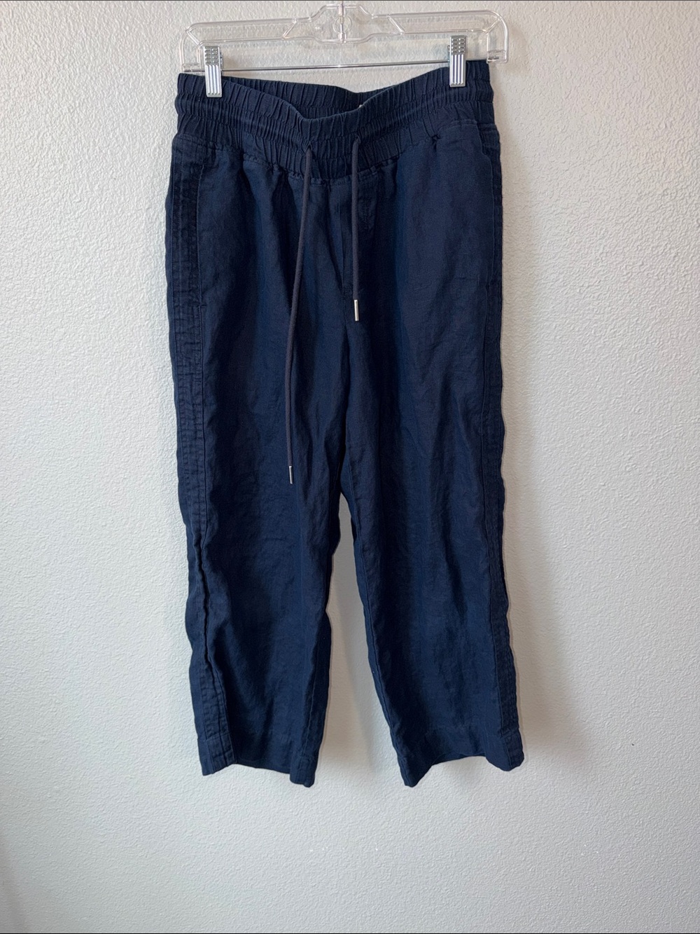 QuinceM Navy Drawstring Linen Capri Casual Pants
